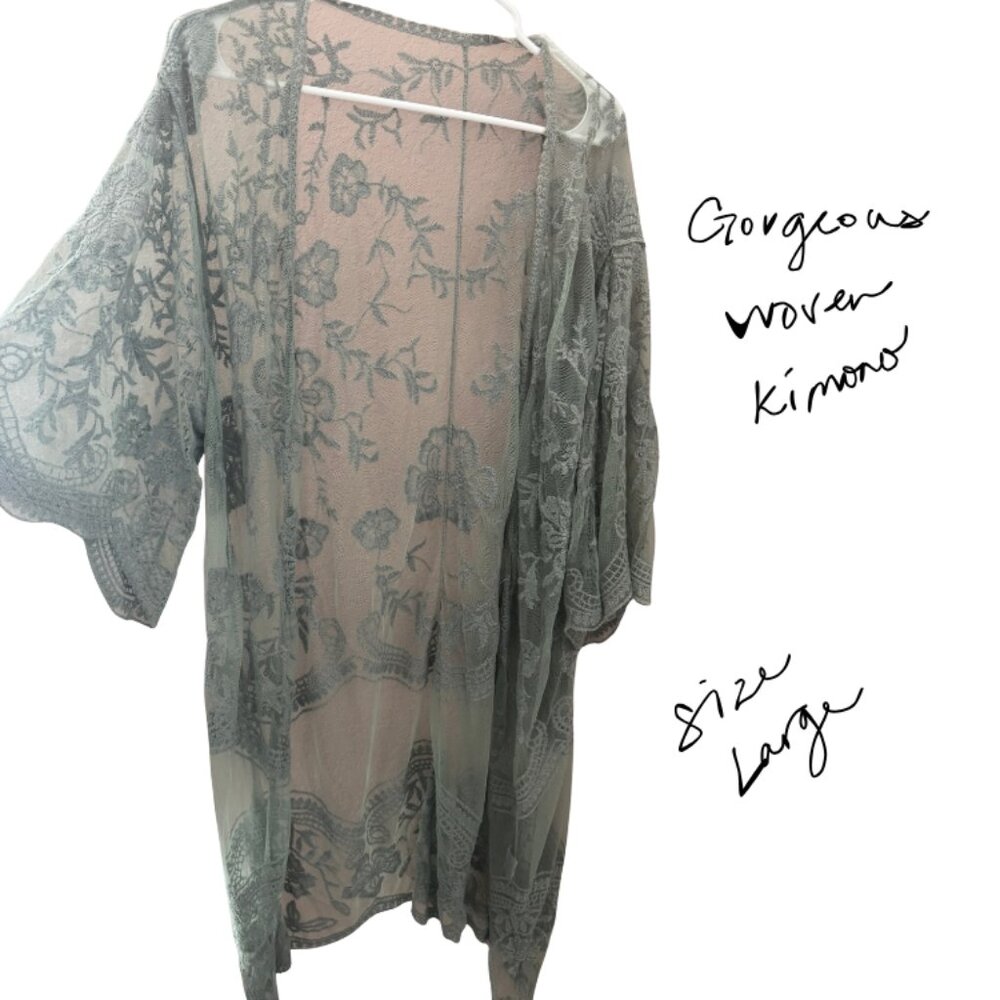 Georgeous Seafoam Knit Lace Kimono, Size Large